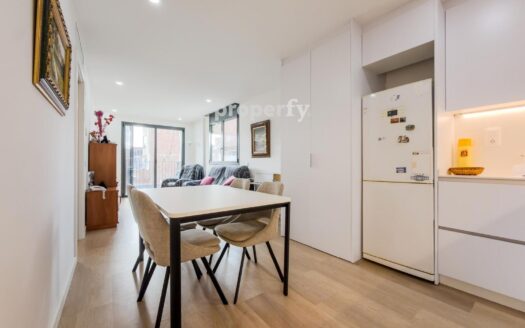 Piso 2 habitaciones con cocina abierta en Sabadell